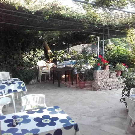 Konukevi Corner Supetarska Draga