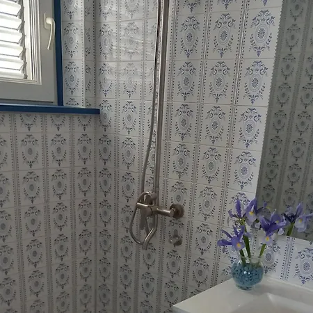 Corner 3*
