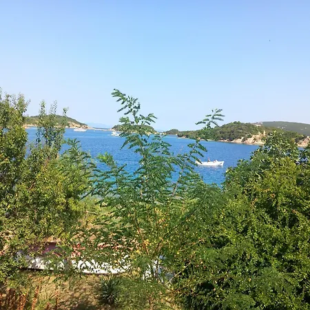 Corner Supetarska Draga