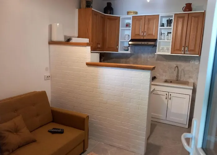 Corner Gostinjska kuća Supetarska Draga